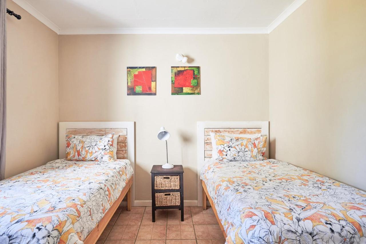 Citrus Creek Chalets Citrusdal Esterno foto